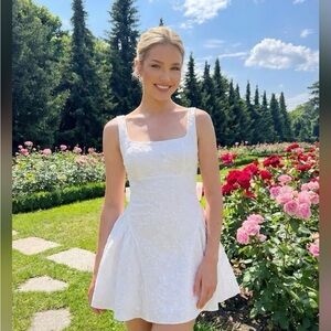 JACQUARD U-NECKLINE FLORAL BACKLESS BOWKNOT MINI DRESS